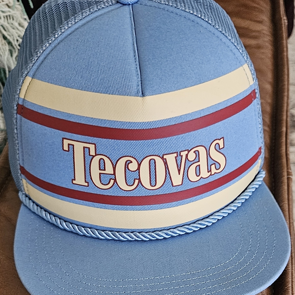 Tecovas Blue and Red Trucker Hat with Vintage Rope Detail